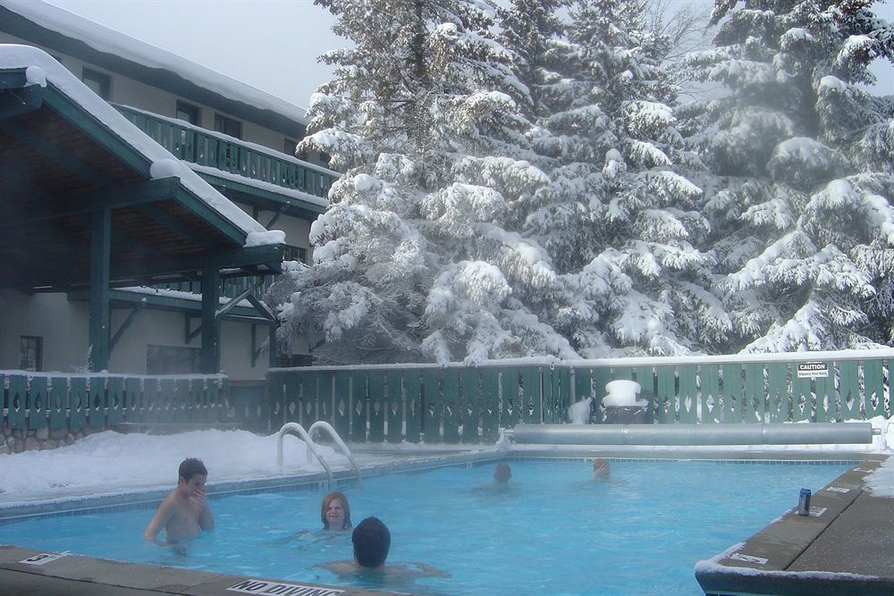 Caberfae Peaks Ski&Golf Resort Harrietta Eksteriør billede