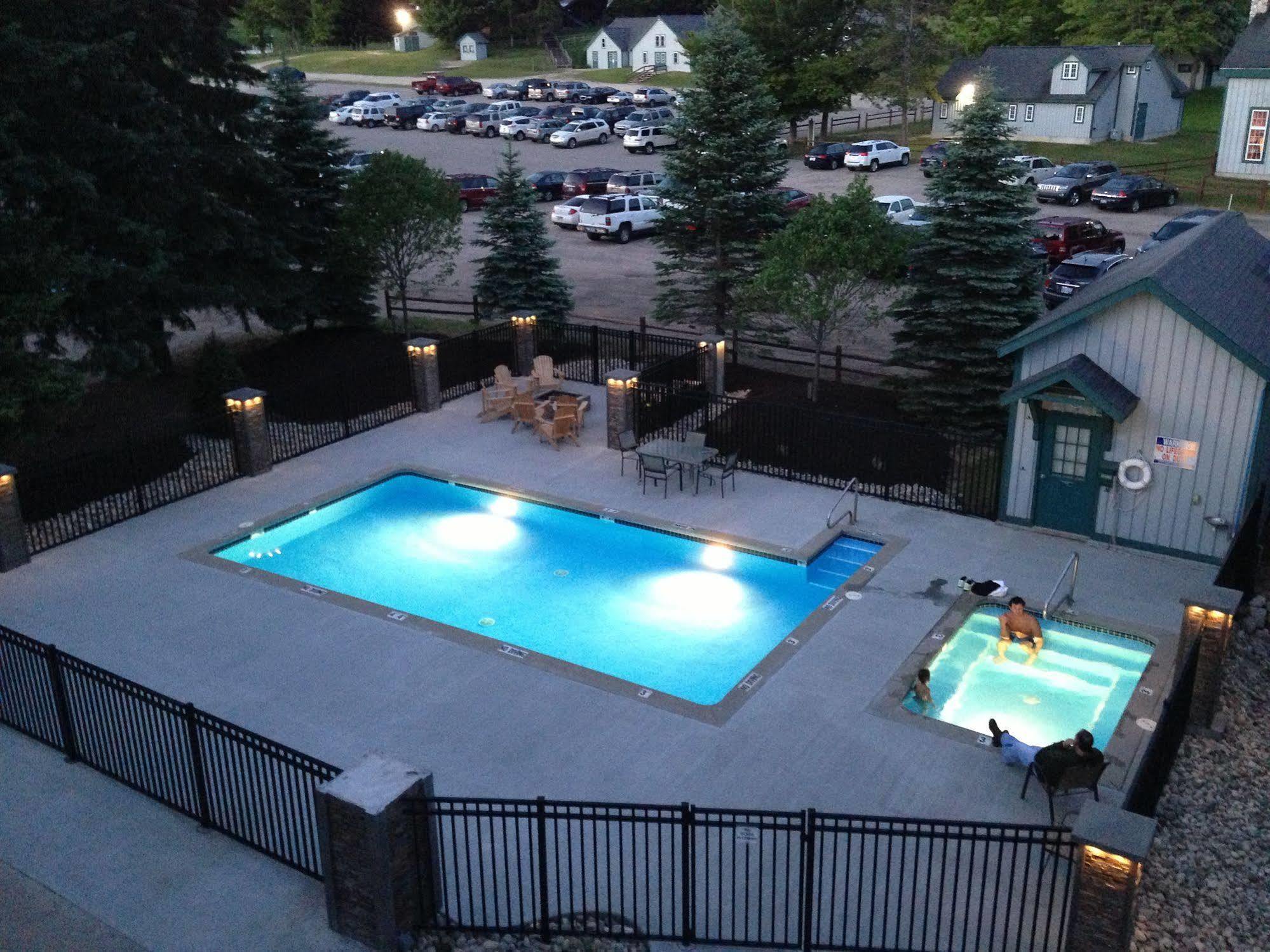 Caberfae Peaks Ski&Golf Resort Harrietta Eksteriør billede