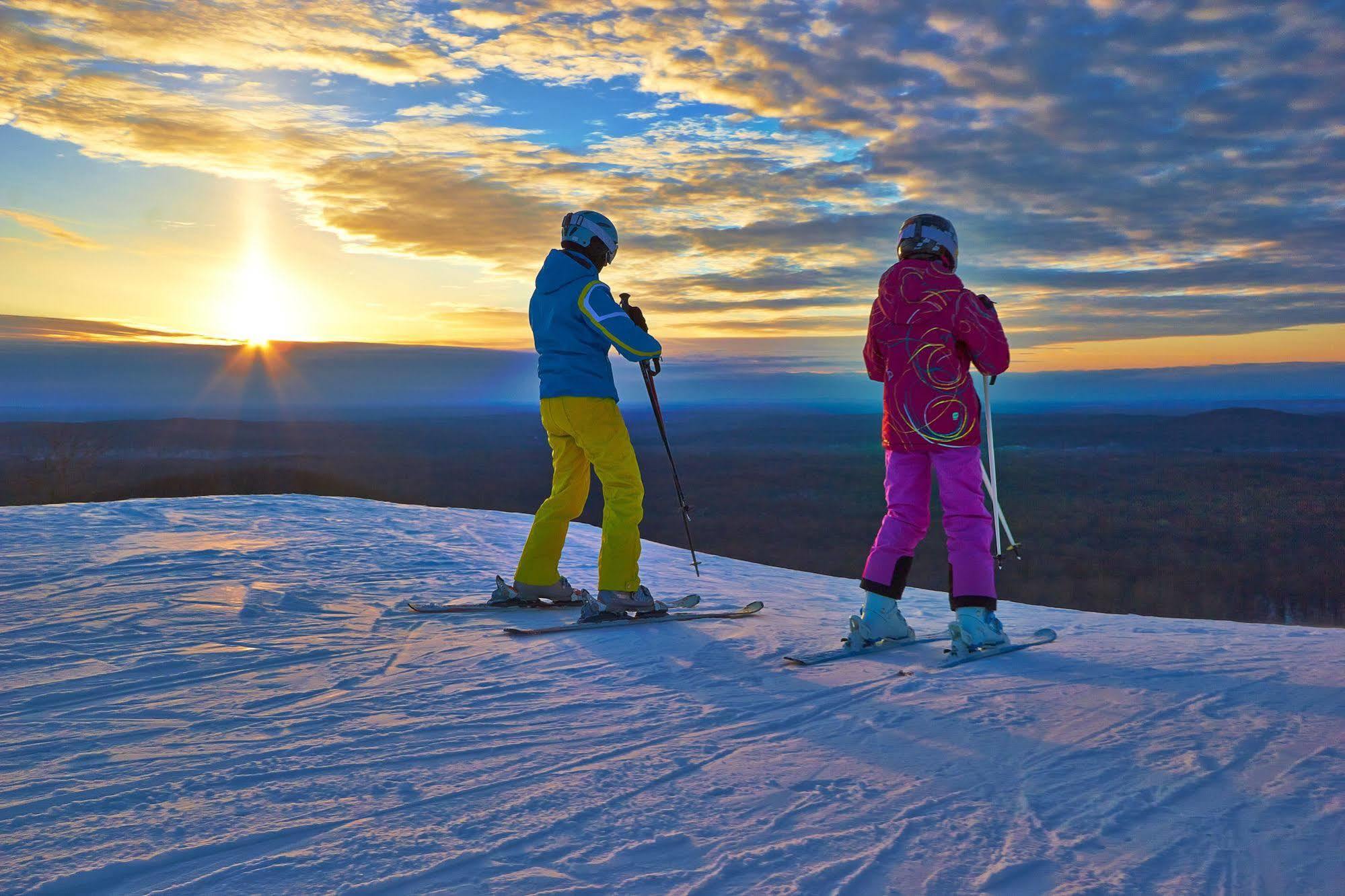 Caberfae Peaks Ski&Golf Resort Harrietta Eksteriør billede